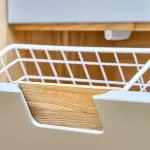 Szafka łazienkowa z koszem na pranie